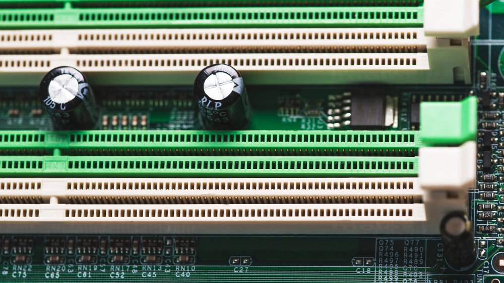 close-up-pci-slot-circuit-board